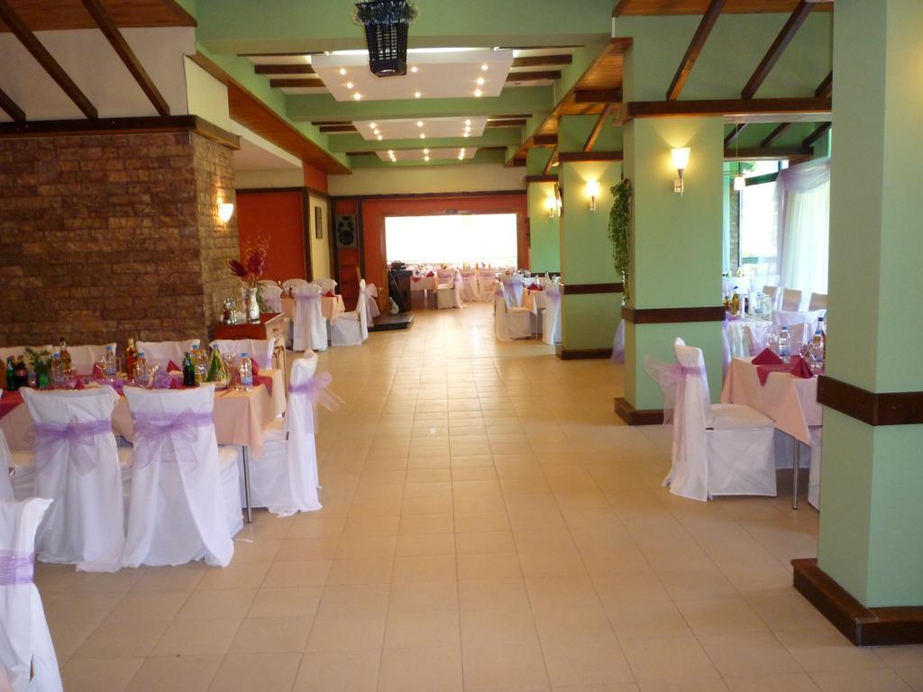 Park Hotel Ribaritsa Ngoại thất bức ảnh