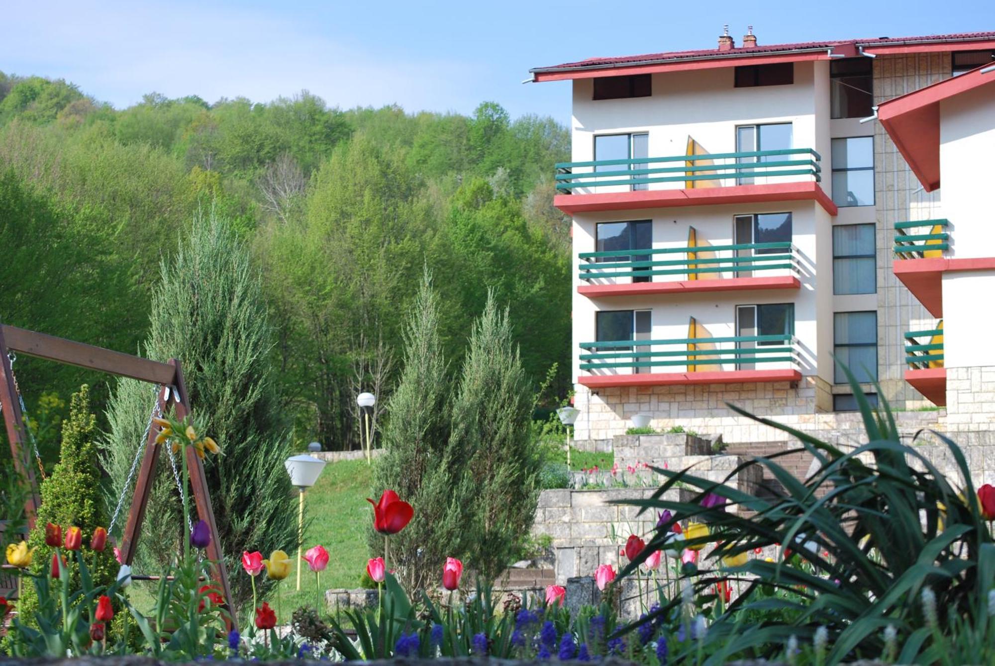 Park Hotel Ribaritsa Ngoại thất bức ảnh