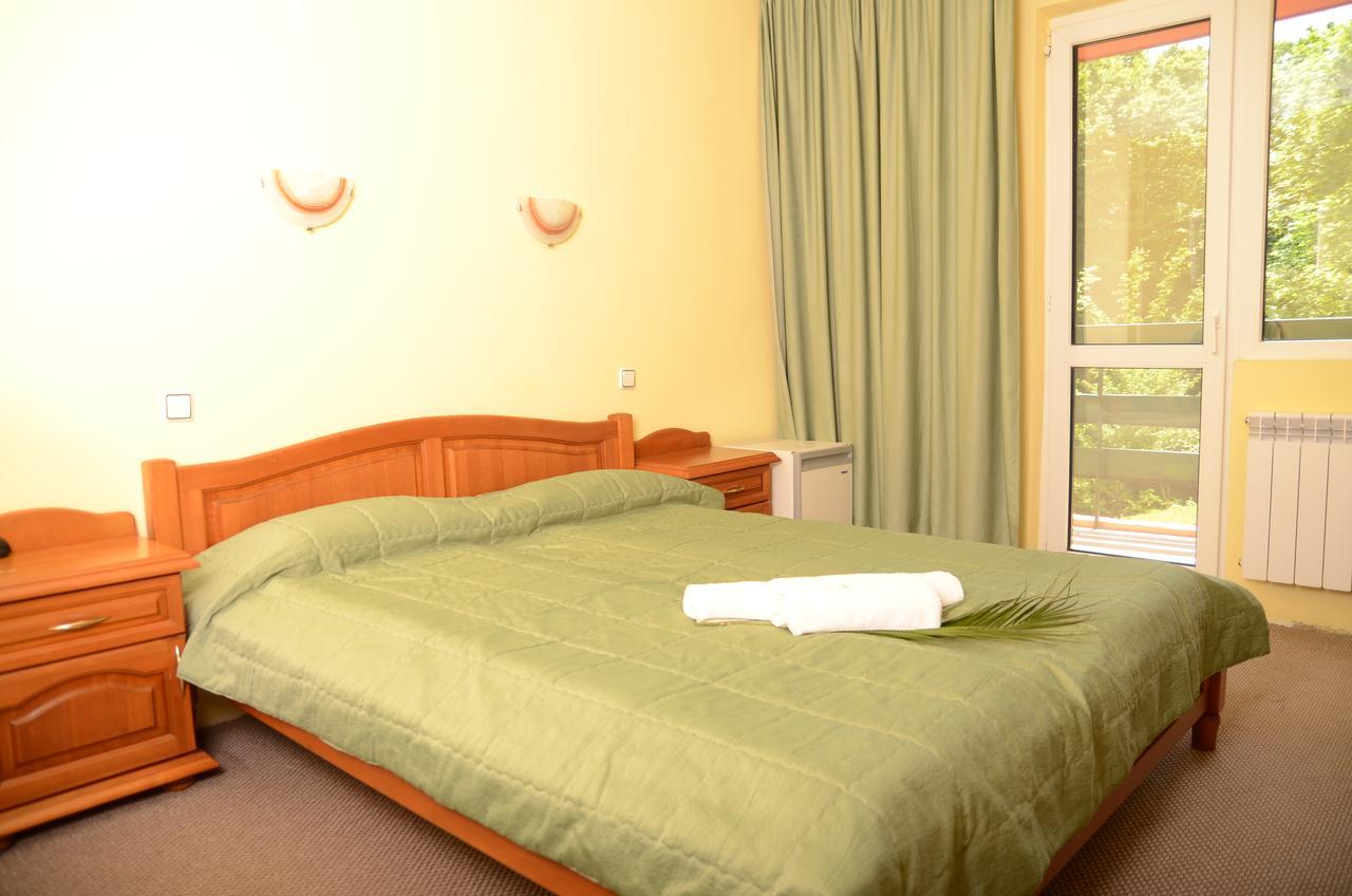Park Hotel Ribaritsa Ngoại thất bức ảnh