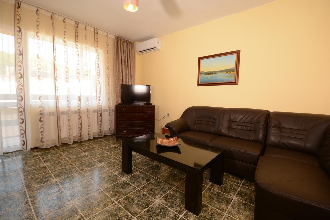 Park Hotel Ribaritsa Ngoại thất bức ảnh